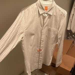 Men’s Hugo boss orange slim fit size large dress shirt